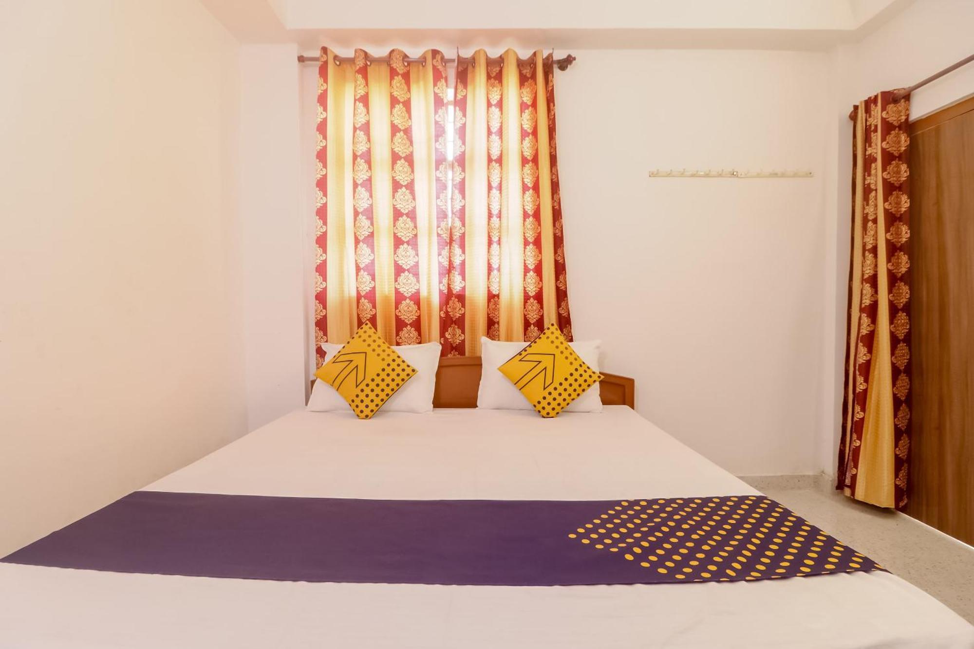 Spot On Hotel Om Kanha Bilāspur Eksteriør billede